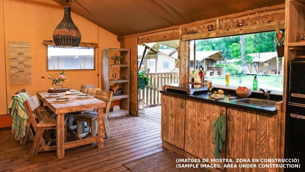 Interpals Eco Camping 4*