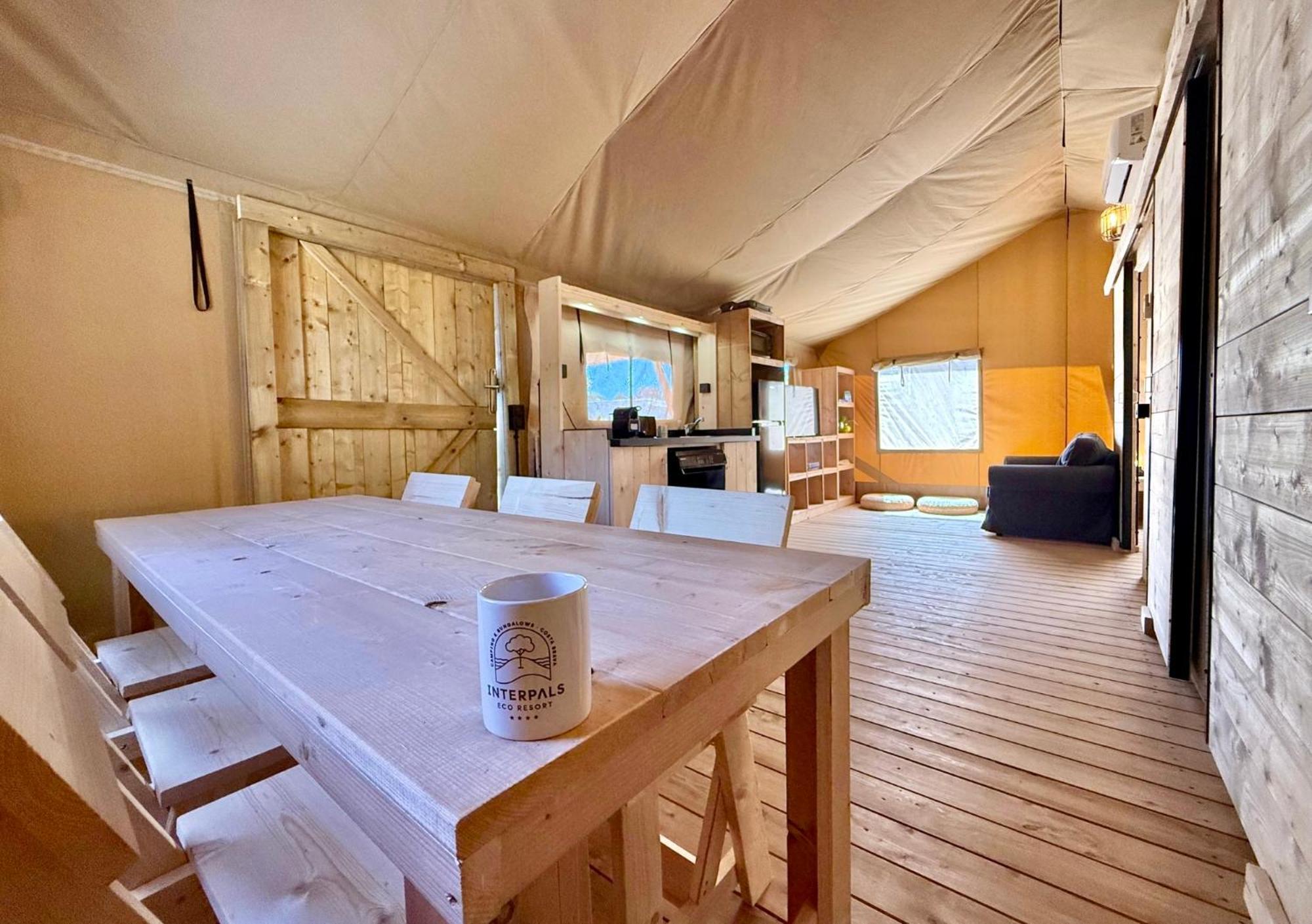 Interpals Eco Camping Pals