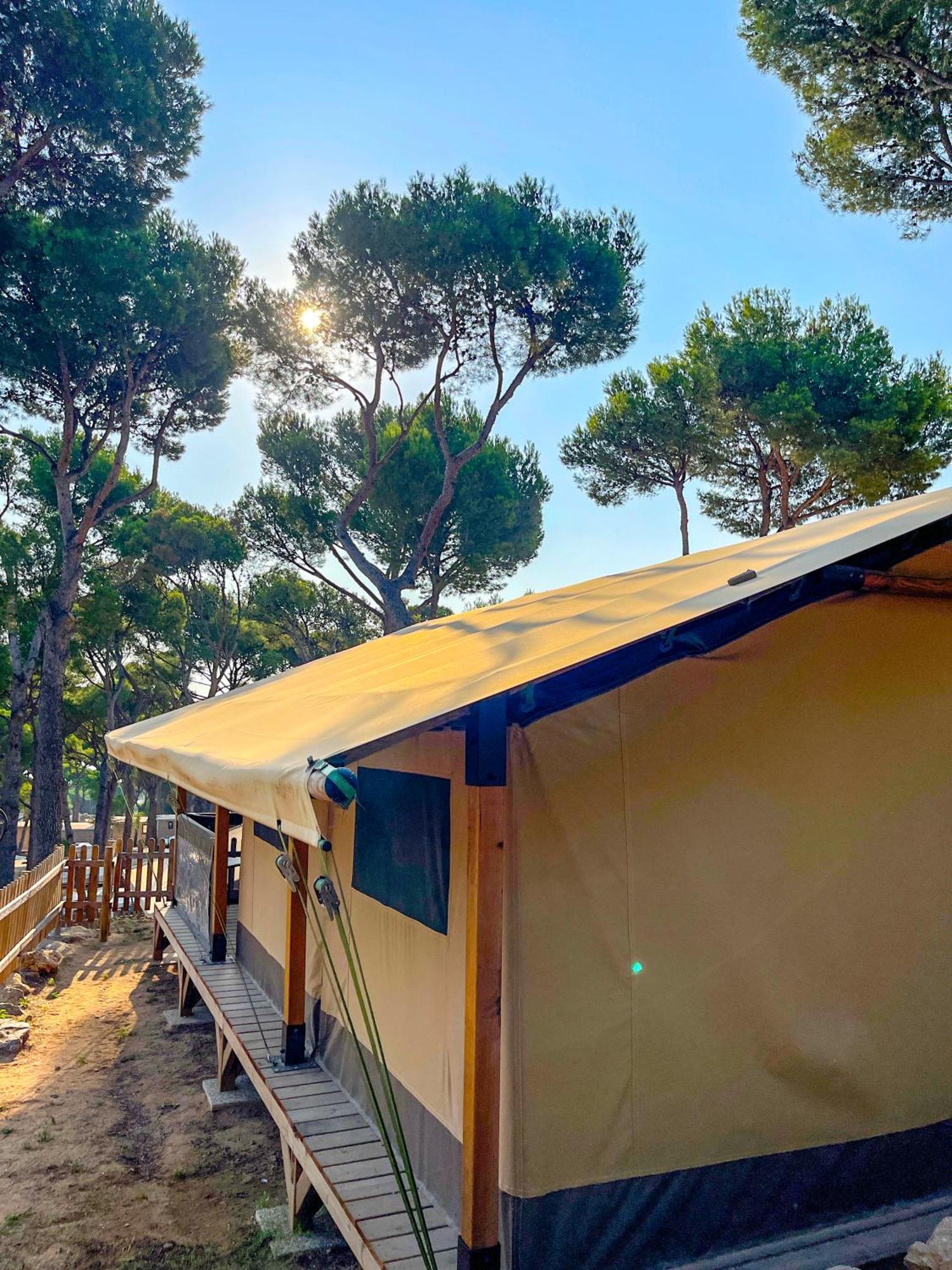 Interpals Eco Camping Pals