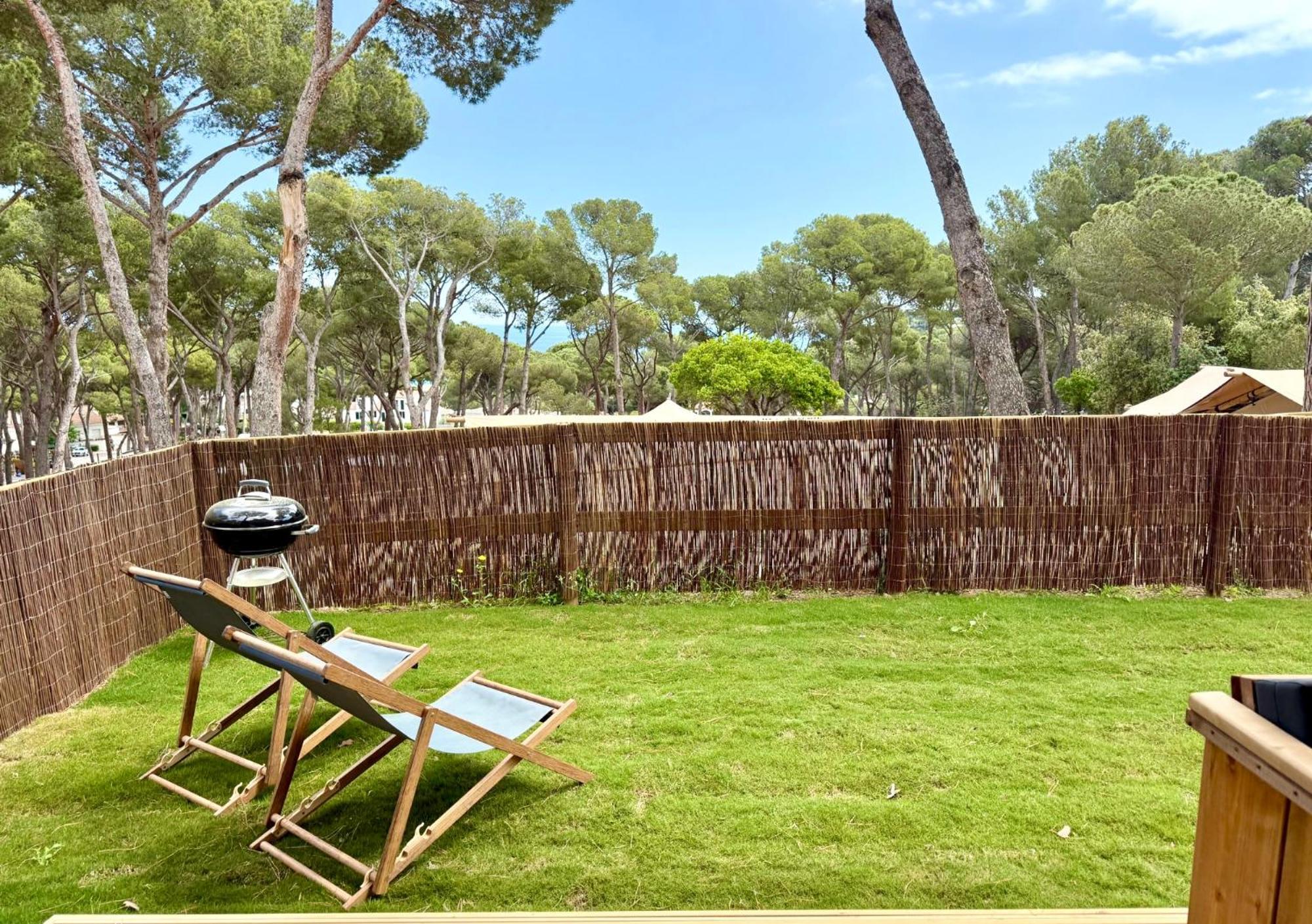 Interpals Eco 4*